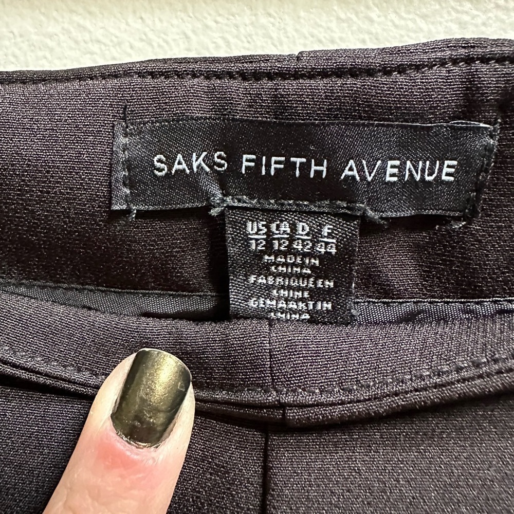 SOLD | Women’s Saks Fifth Avenue High-Waisted Sailor Shorts | Black | Size 12 - Picture 6 of 7